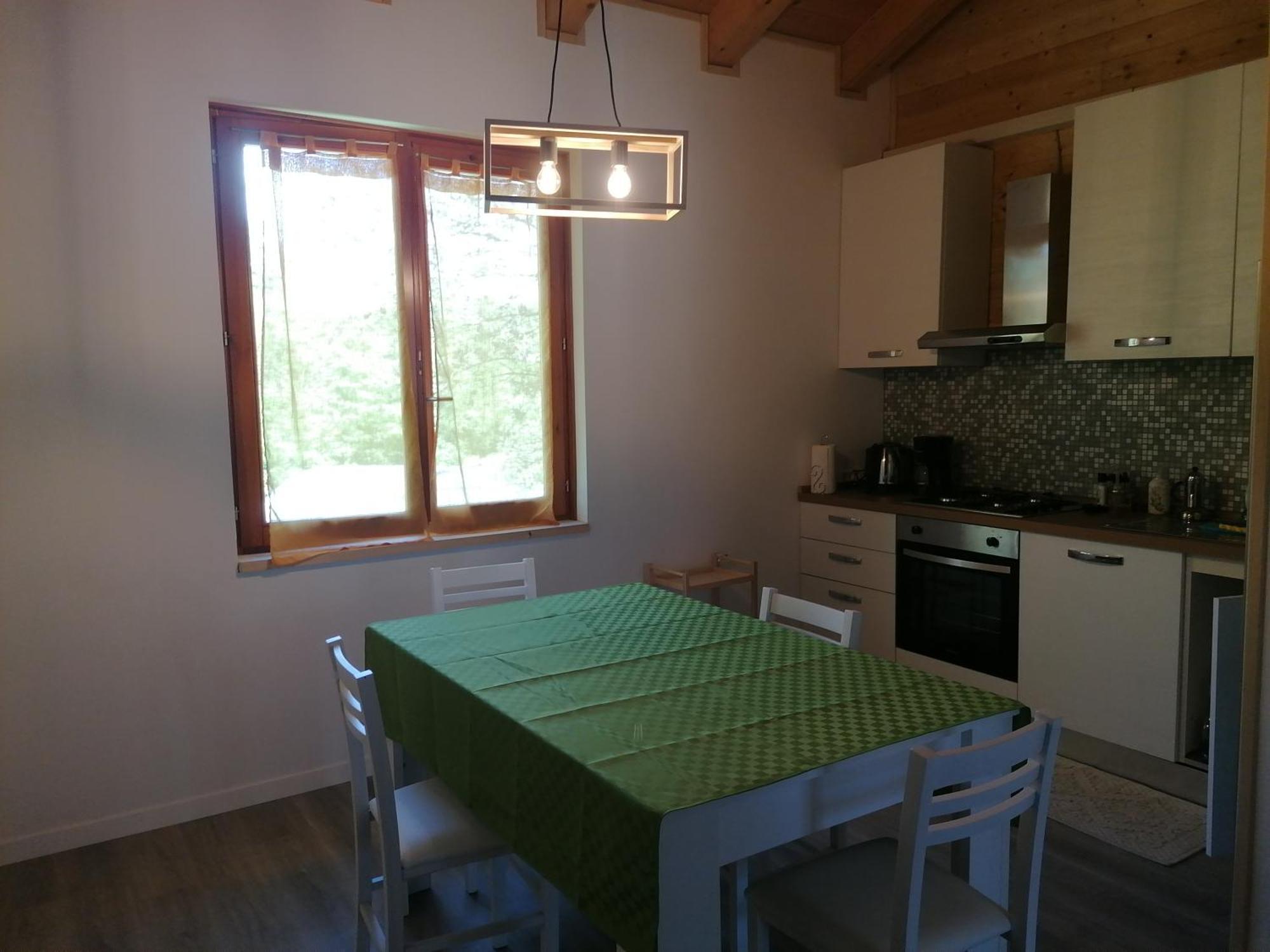 Agriturismo Bio Apipoli Montano Lucino Ngoại thất bức ảnh
